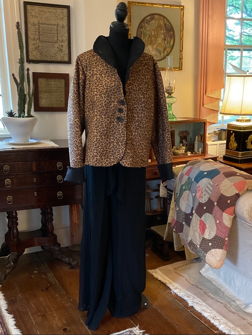 Beluva by Firuze Reversible Leopard Print Jacket. Faux Suede. Chic!